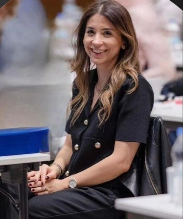 Kartalkaya'da yangın faciasında ölenlerin kimlikleri belli oluyor! Diş hekimi aile ve iki kızları hayatını kaybetti - 1. Resim