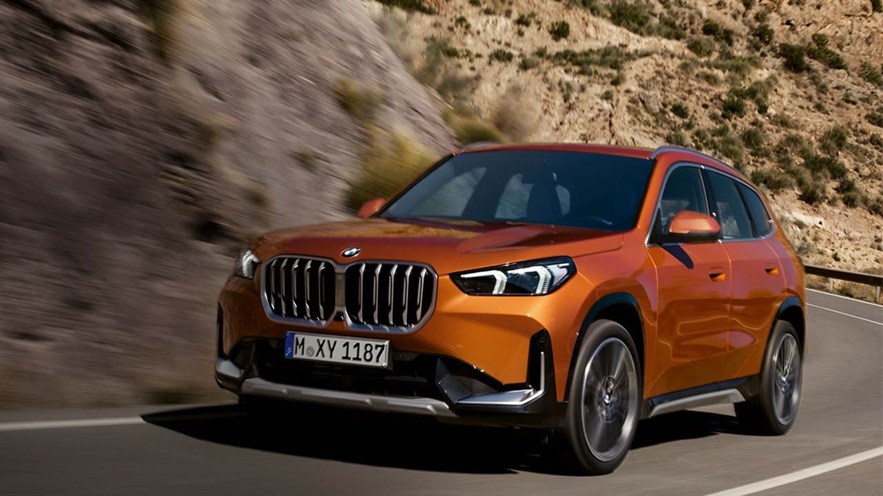 Yakıt cimrisi otomobil BMW X1 xDrive25e Türkiye&#039;de: Benzini koklayarak çalışıyor