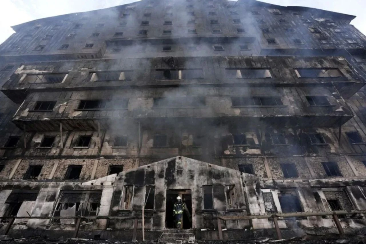 Bolu'da küle dönen otel son kez aranacak! 76 kişiye mezar olmuştu - 2. Resim