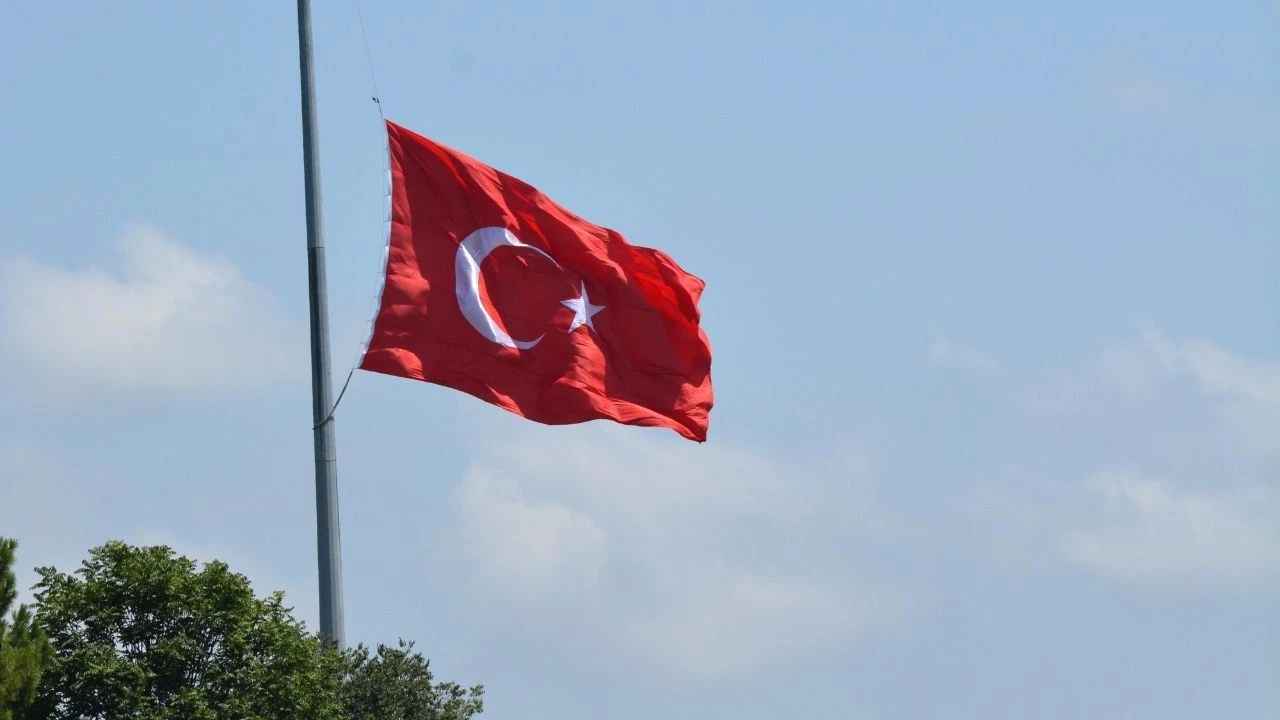 Bugün milli yas mı, ne zaman bitiyor? Kartalkaya yangını sonrası ilan edildi - 1. Resim