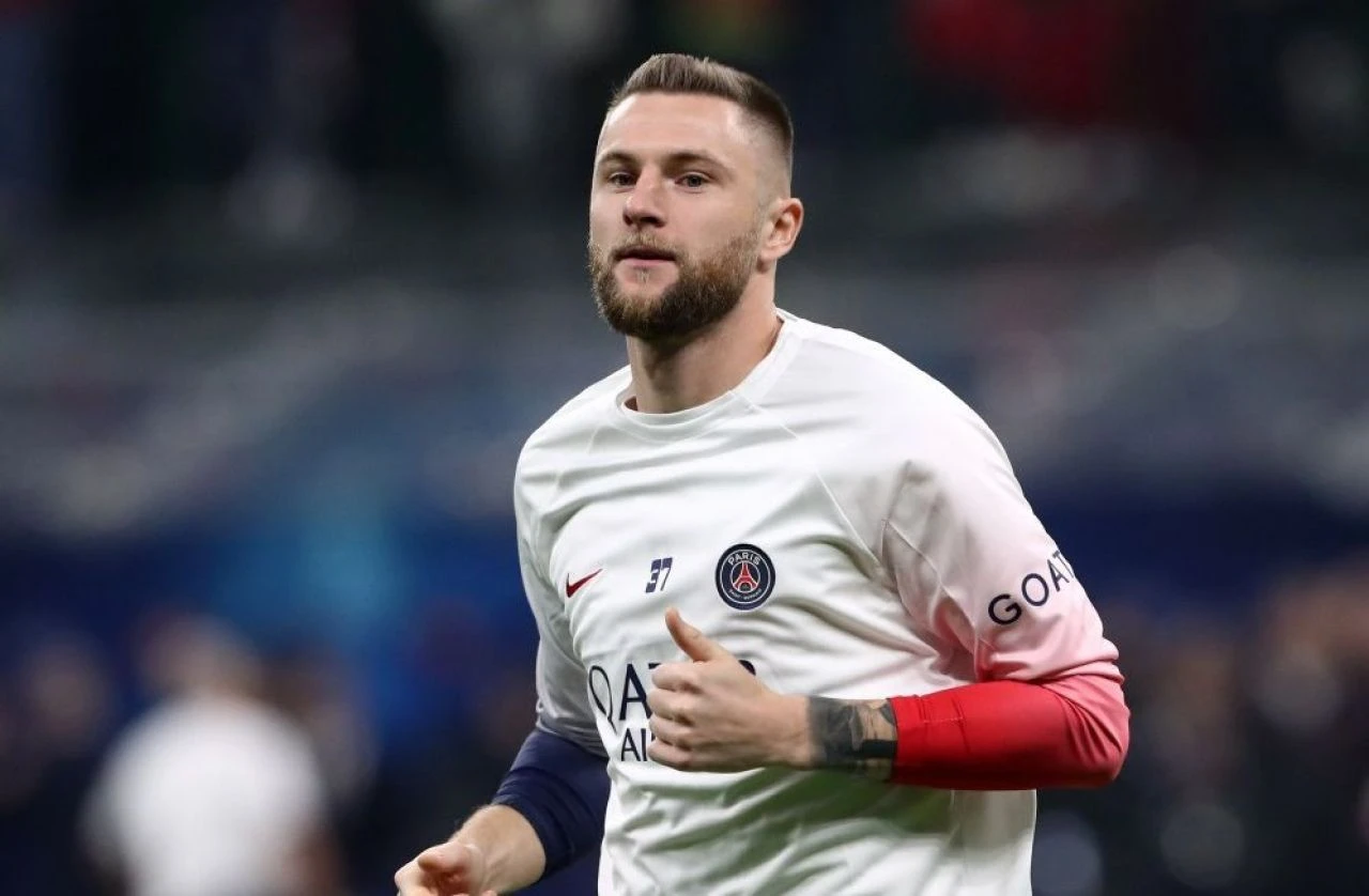 Milan Skriniar'ın uçağı ne zaman İstanbul'a gelecek? Fenerbahçe'den ezeli rakibine büyük transfer çalımı - 1. Resim