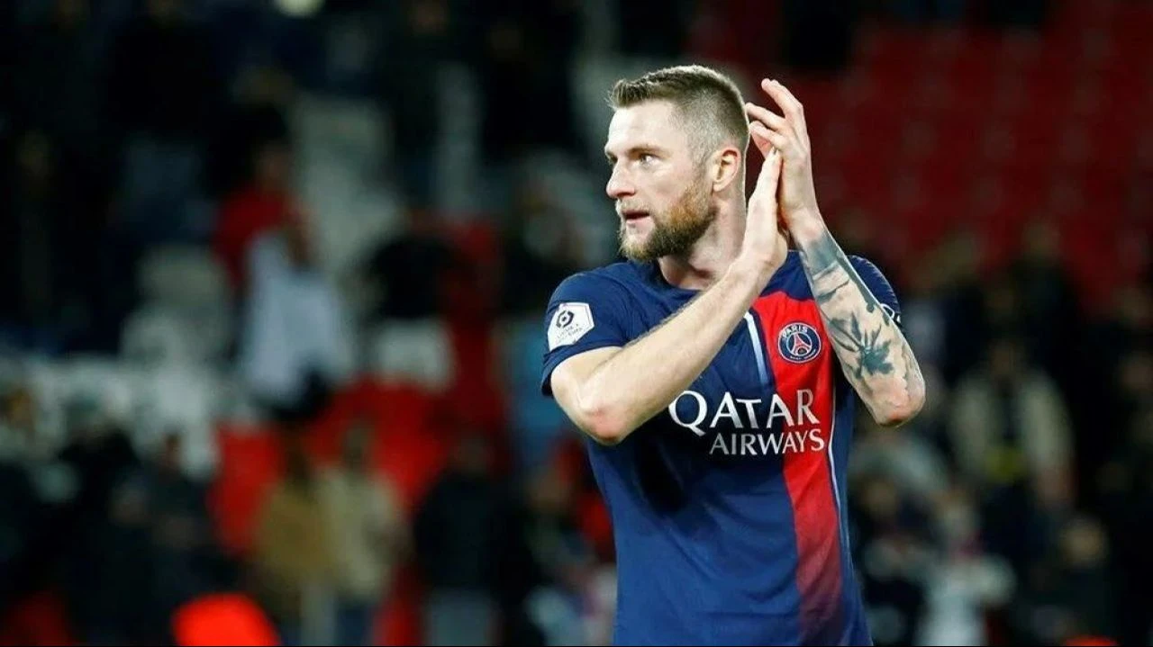 Milan Skriniar'ın uçağı ne zaman İstanbul'a gelecek? Fenerbahçe'den ezeli rakibine büyük transfer çalımı - 3. Resim