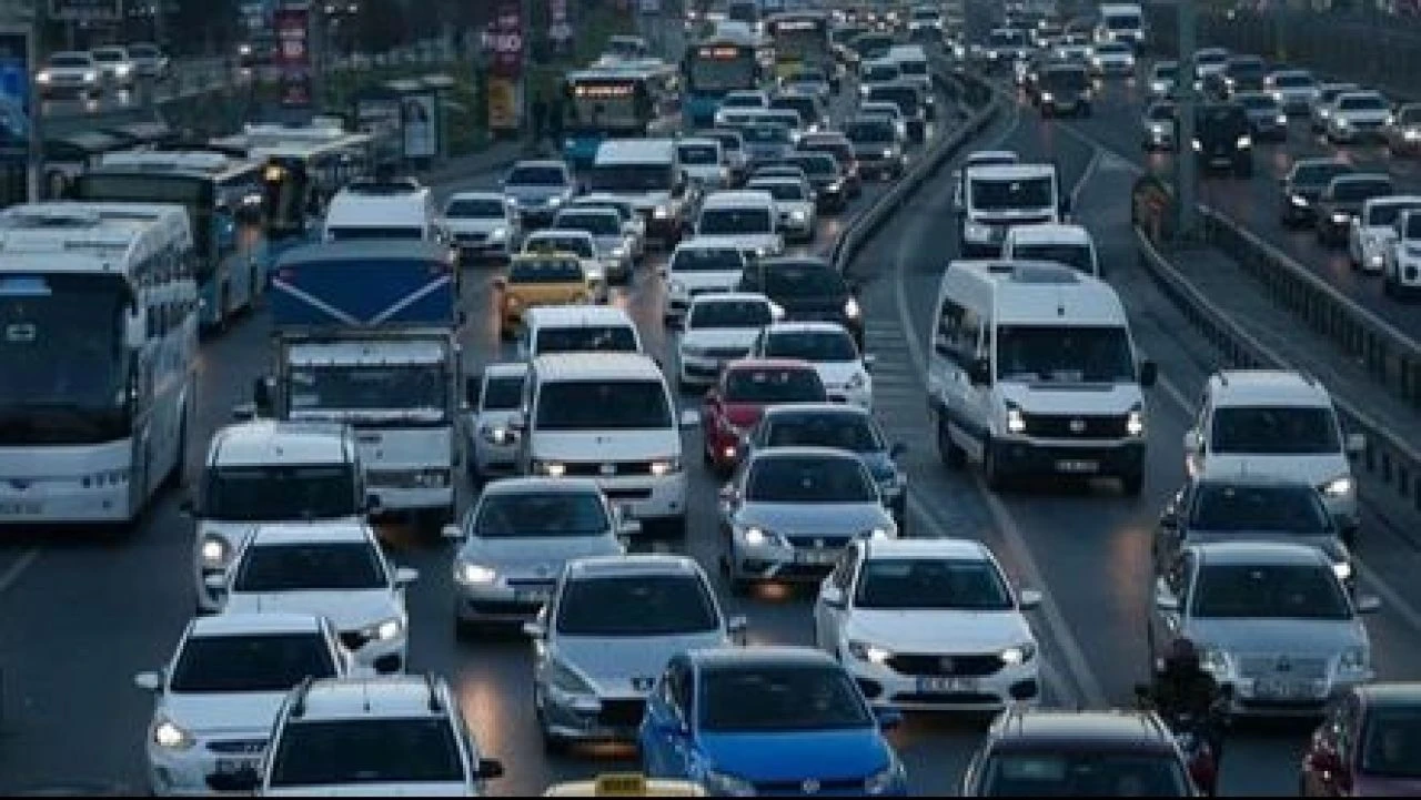 Türkiye'de 2024 yılında 2 milyon 598 bin 816 adet taşıtın trafiğe kaydı yapıldı - 10. Resim