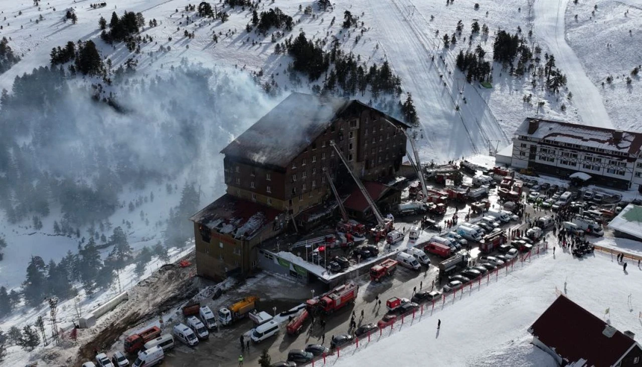 Bolu'daki otel faciasında en büyük hata neydi? Uzman isim açıkladı! - 1. Resim