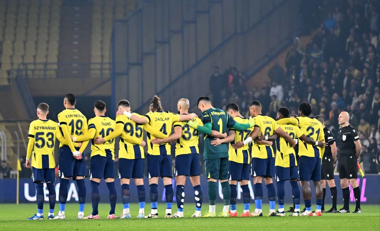 Fenerbahçe Lyon ile 0-0 berabere kaldı! - 4. Resim