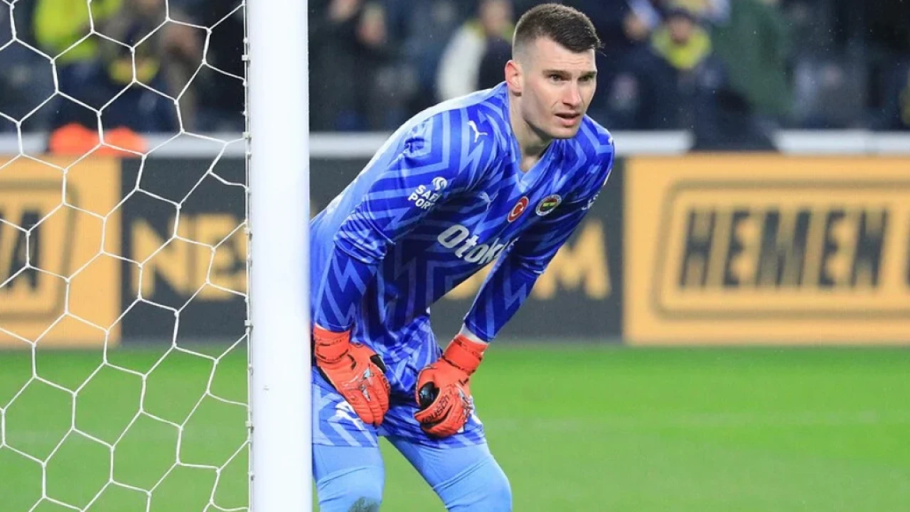 Fenerbahçe-Lyon maçında Livakovic neden yok? Sakatlık durumu ve ne zaman döneceği merak edildi