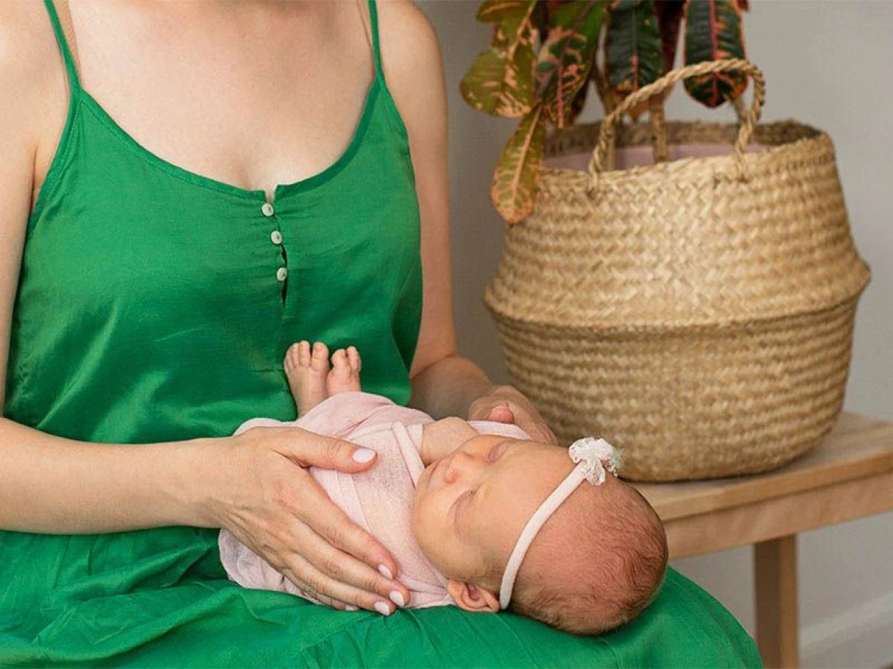 Göğüs ucu yarası kaç günde ve nasıl geçer? Emzirme döneminde göğüs ucu yarasına ne iyi gelir? - 1. Resim