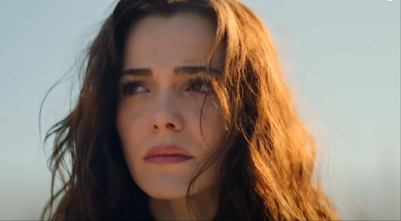 Perşembe hangi diziler var? Hudutsuz Sevda ve Siyah Kalp yeni bölümü ertelendi