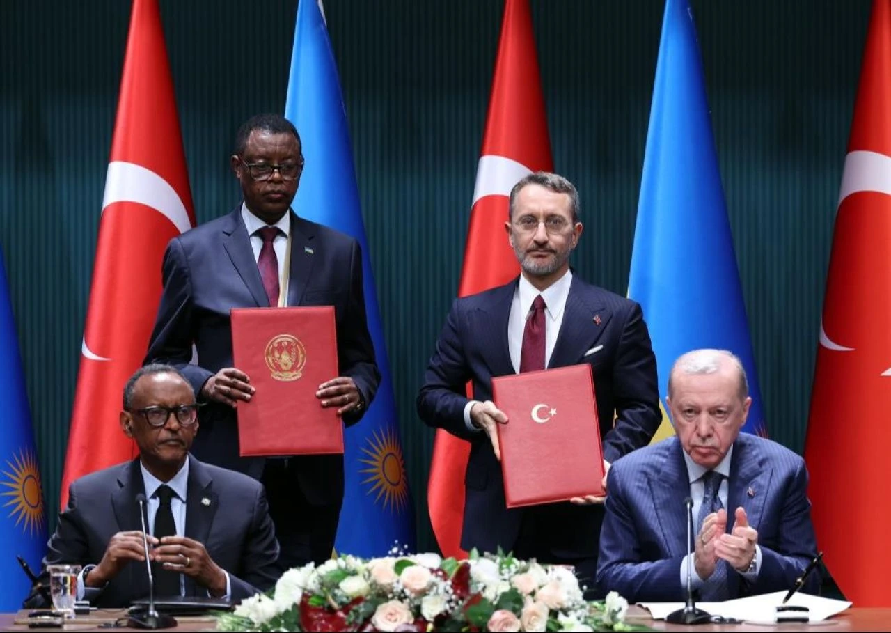 Son dakika | Ruanda Cumhurbaşkanı Ankara'da! Cumhurbaşkanı Erdoğan: İş birliğimiz artacak - 1. Resim