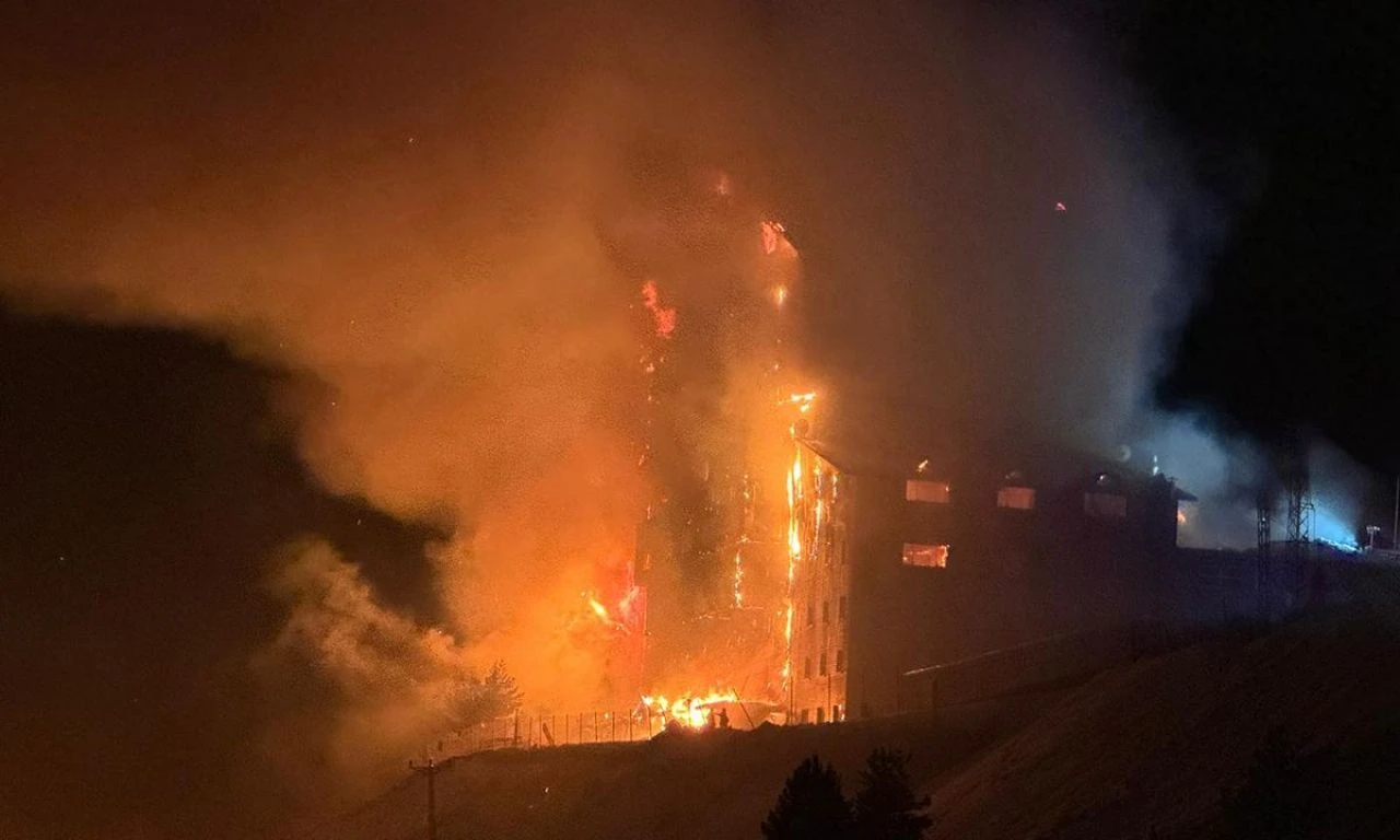 Tanju Özcan'dan Adalet Bakanı Yılmaz Tunç'a çağrı: Otelin yıkımı durdurulmalı