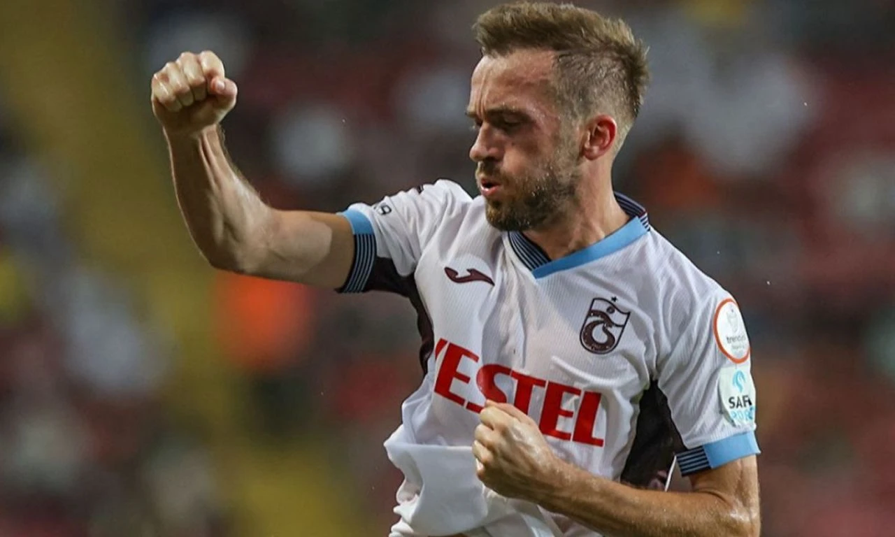 Trabzonspor'dan Edin Visca'ya yeni sözleşme: KAP'a bildirildi