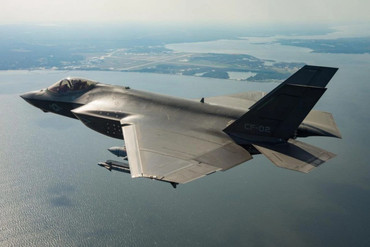 İngiltere'de F-35 kaosu: 'Eurofighter Typhoon alın' dediler, Lockheed Martin cevap verdi - 1. Resim
