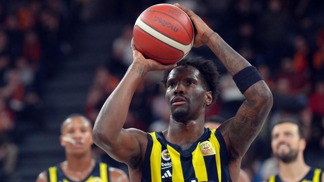 Olympiakos-Fenerbahçe Beko maçı hangi kanalda? EuroLeague'de 21. hafta maçları devam ediyor