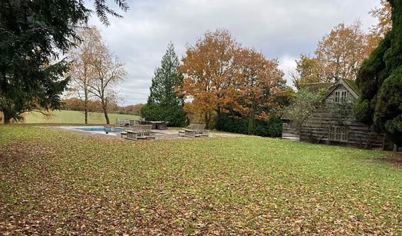 Osmanlı torununun evinde Adele sadece 6 ay kaldı o günden beri lüks malikane satılamıyor - 5. Resim