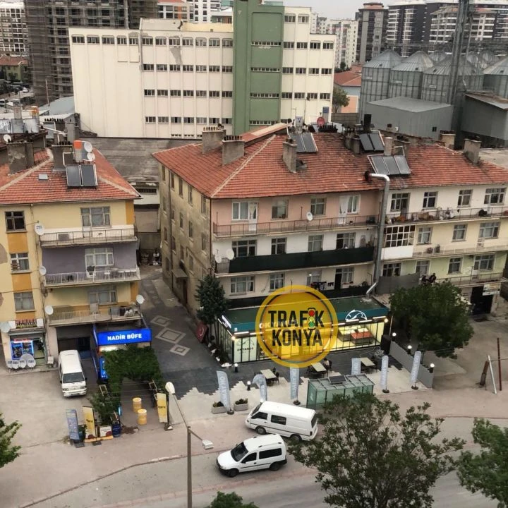 Son dakika | Konya'da 4 katlı bina çöktü, enkaz altında kalanlar var - 5. Resim