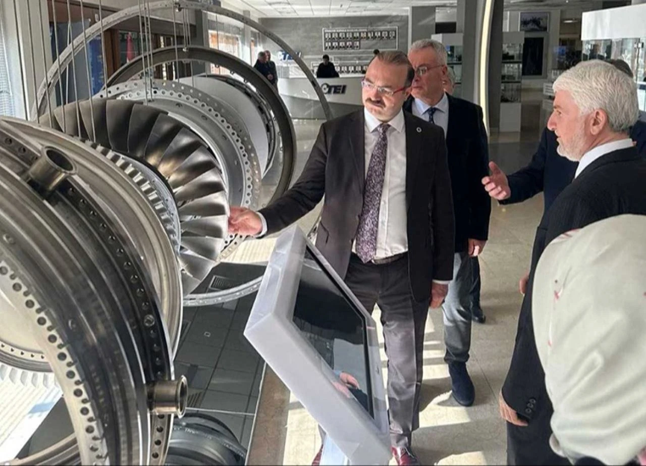 Türk uçak motorları için tarihi işbirliği: Atatürk Üniversitesi ve TEI el sıkıştı - 1. Resim