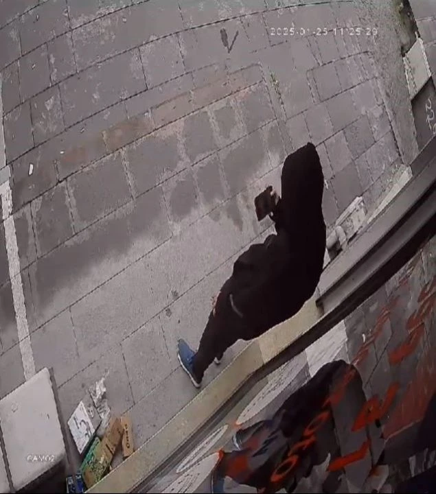Bahçelievler’de molaya çıkan çalışan silahlı saldırıya uğradı: Ölümden böyle döndü! - 2. Resim