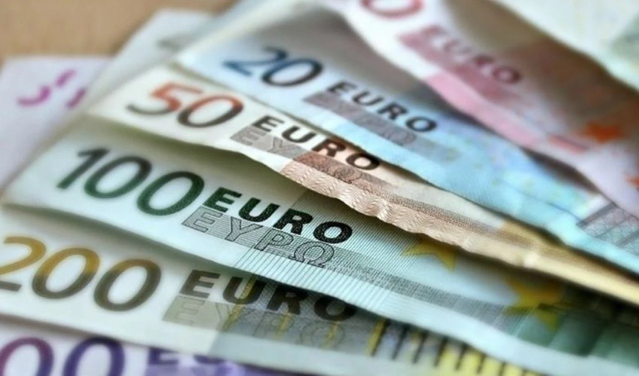 Dolar ve euro'da yükseliş! İşte  25 Ocak 2025 döviz kurları; dolar, euro ve sterlin fiyatı...