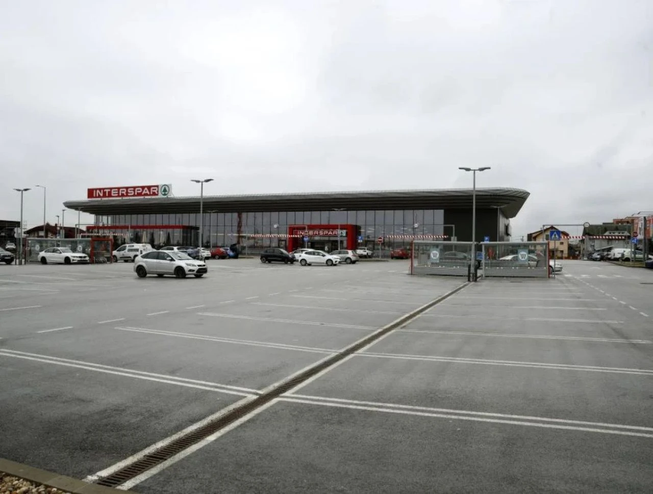 Hırvatistan'da fahiş fiyatlara boykot! Marketler bomboş kaldı