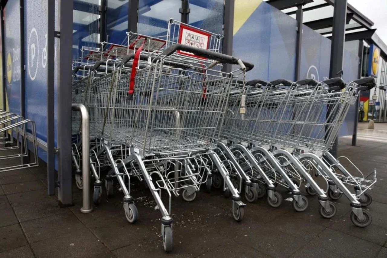 Hırvatistan'da fahiş fiyatlara boykot! Marketler bomboş kaldı