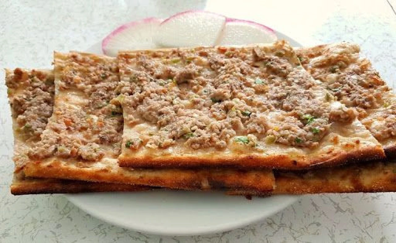 İfşa listesine bu kez etli ekmek girdi! İçinden çıkan şoke etti  - 1. Resim