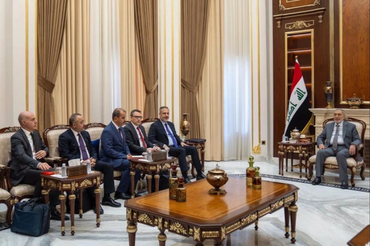 Bakan Fidan'dan Irak'ta net mesaj: Hiçbir terör örgütüne taviz verilemez - 1. Resim