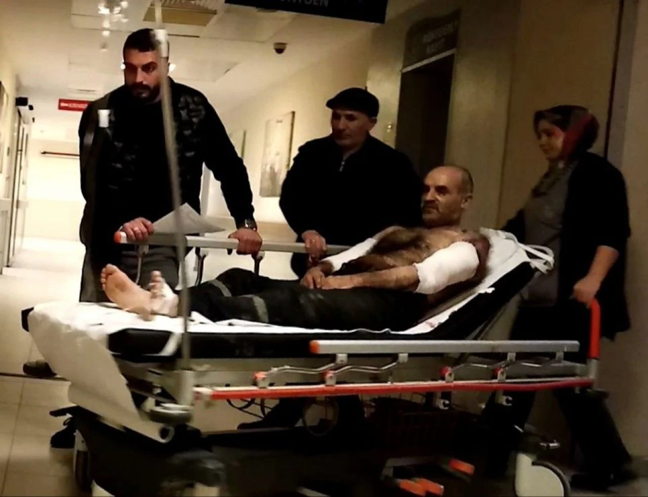 Bursa'da feci olay! Ağaç soyma makinesine kollarını kaptırdı - 1. Resim