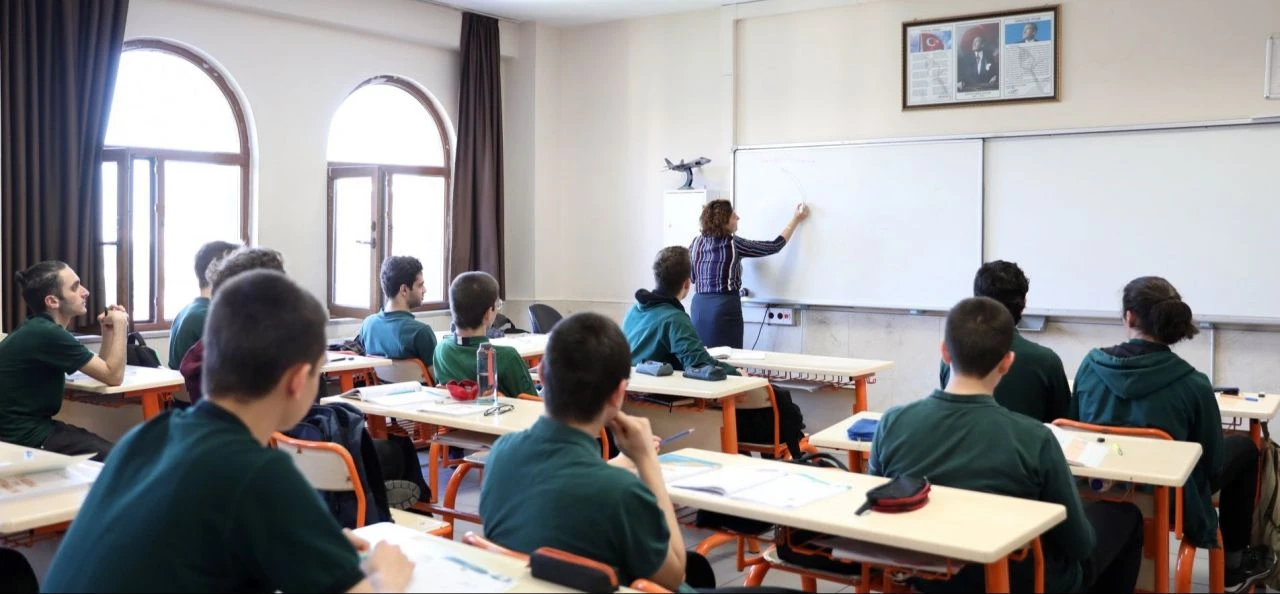 Eğitim Bir-Sen’den MEB’e öğretmenler için mazeret ataması çağrısı - 1. Resim