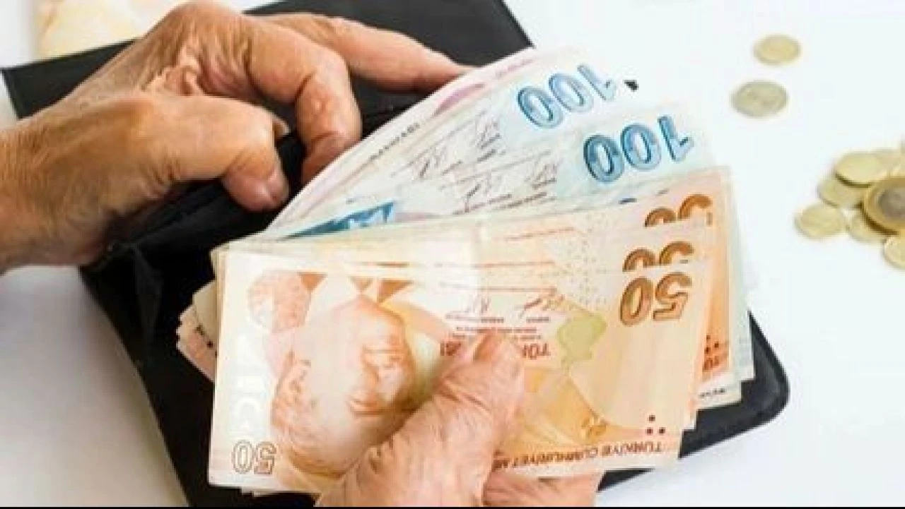 Emekli maaşlarına intibak zammı! İsa Karakaş "2013’ün intibakı kurtardı" diyerek açıkladı: Gözler emeklilikte yeni adımda - 3. Resim