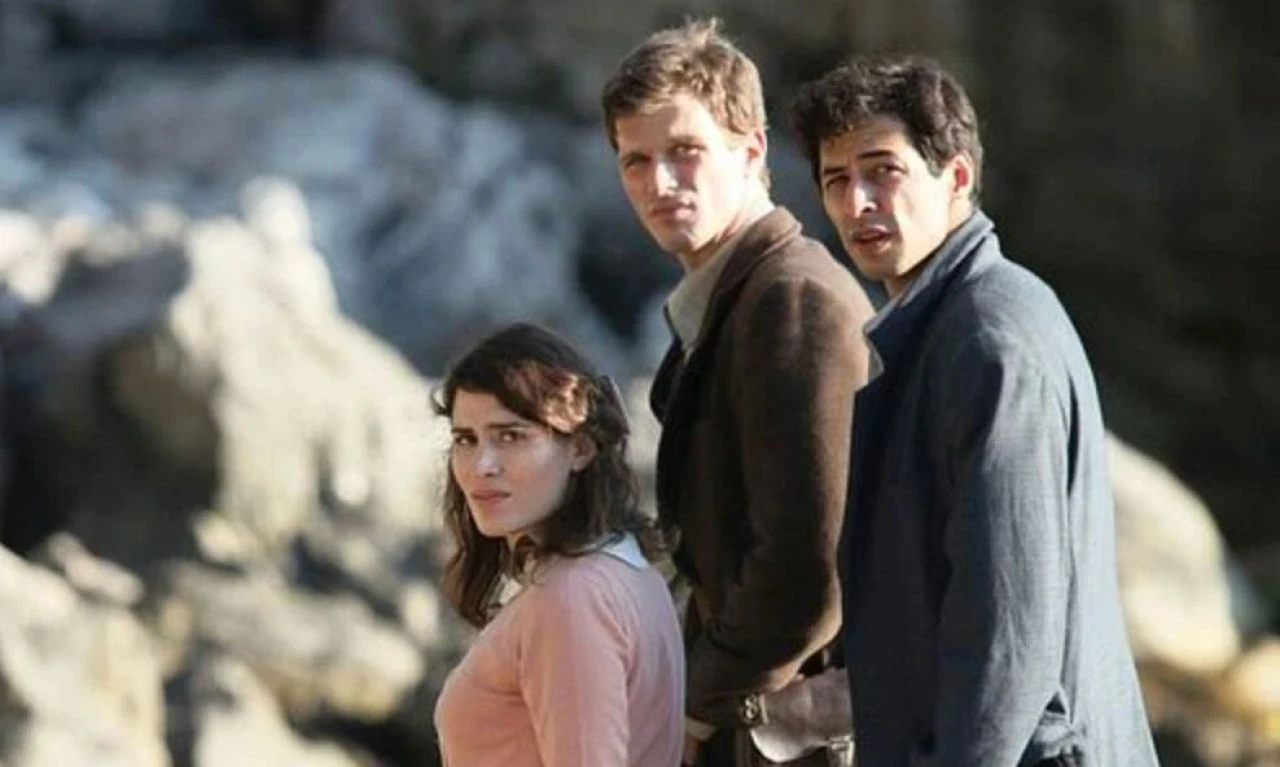 Kelebeğin Rüyası konusu ve oyuncuları en çok arananlar arasına girdi