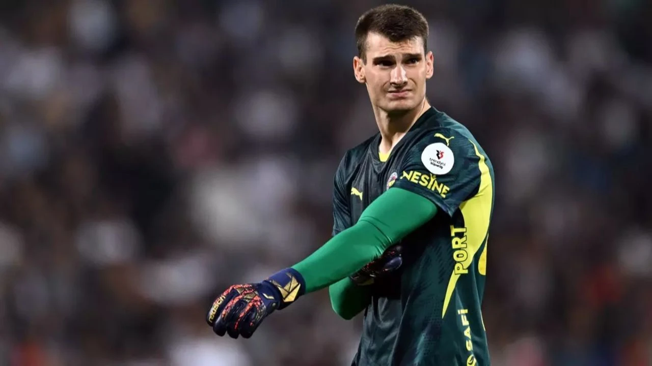 Livakovic'in Fenerbahçe-Göztepe maçında neden olmadığı gündem oldu! Sakatlık durumu ve ne zaman döneceği merak edildi - 4. Resim