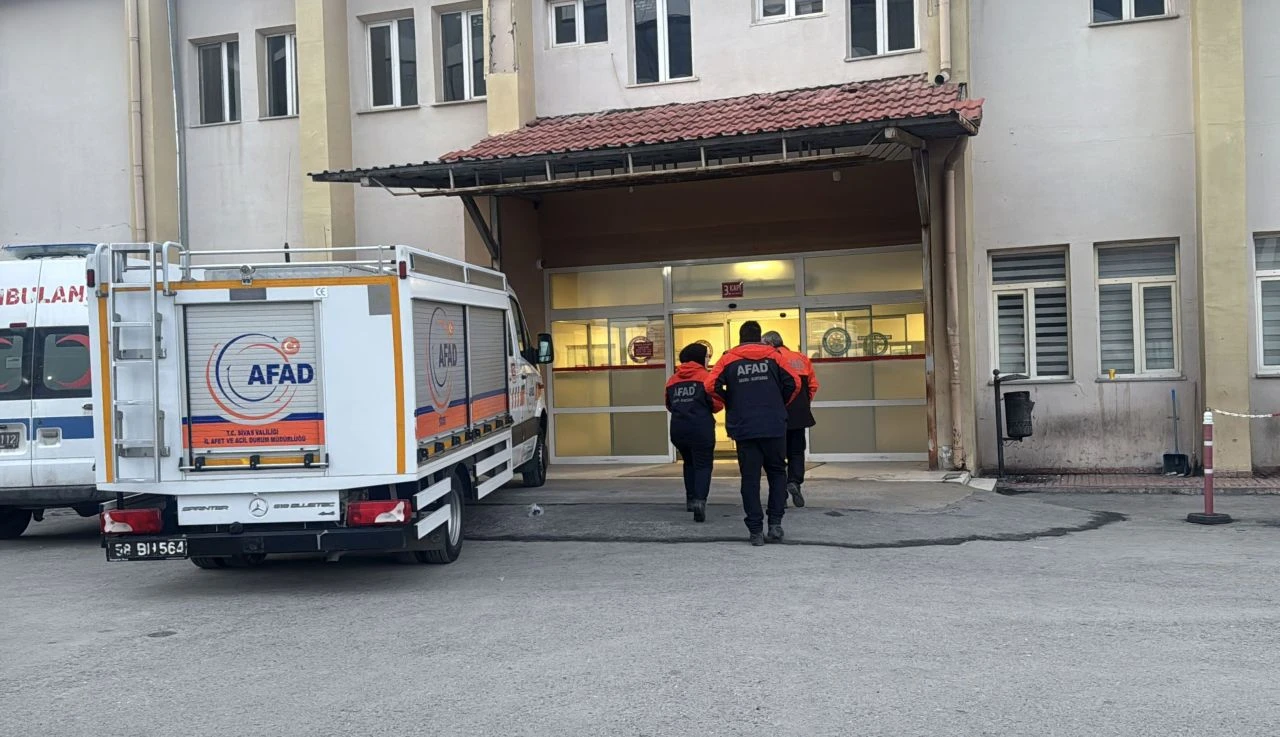 Sivas'ta hastanede patlama: AFAD müdahale etti - 3. Resim