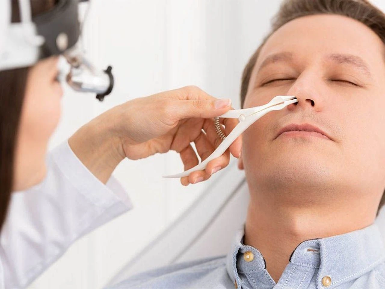 Sürekli burun tıkanıklığı neden olur? Burnum sürekli tıkalı ne yapmalıyım?