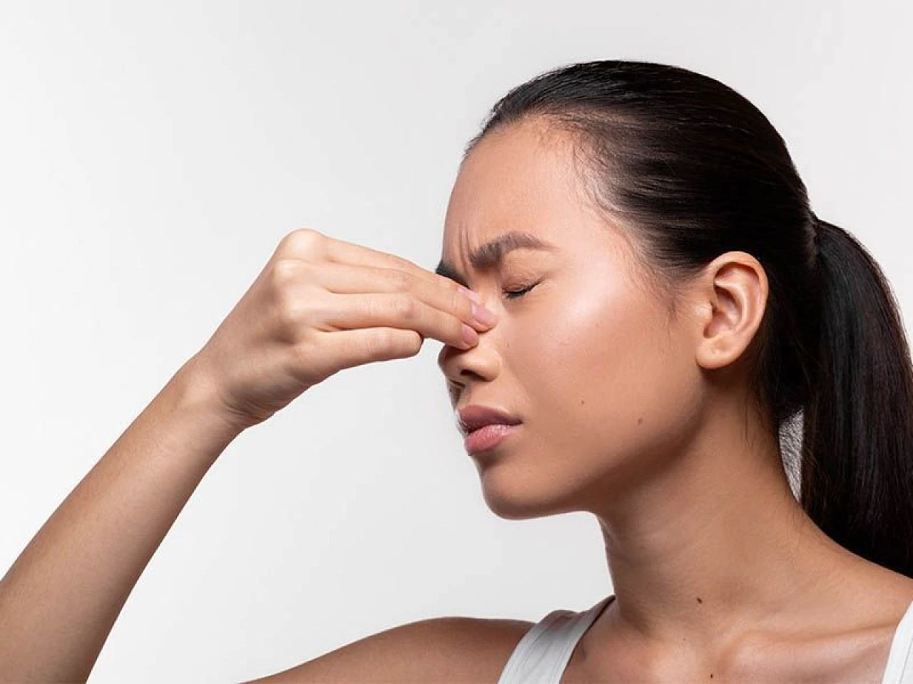 Sürekli burun tıkanıklığı neden olur? Burnum sürekli tıkalı ne yapmalıyım?