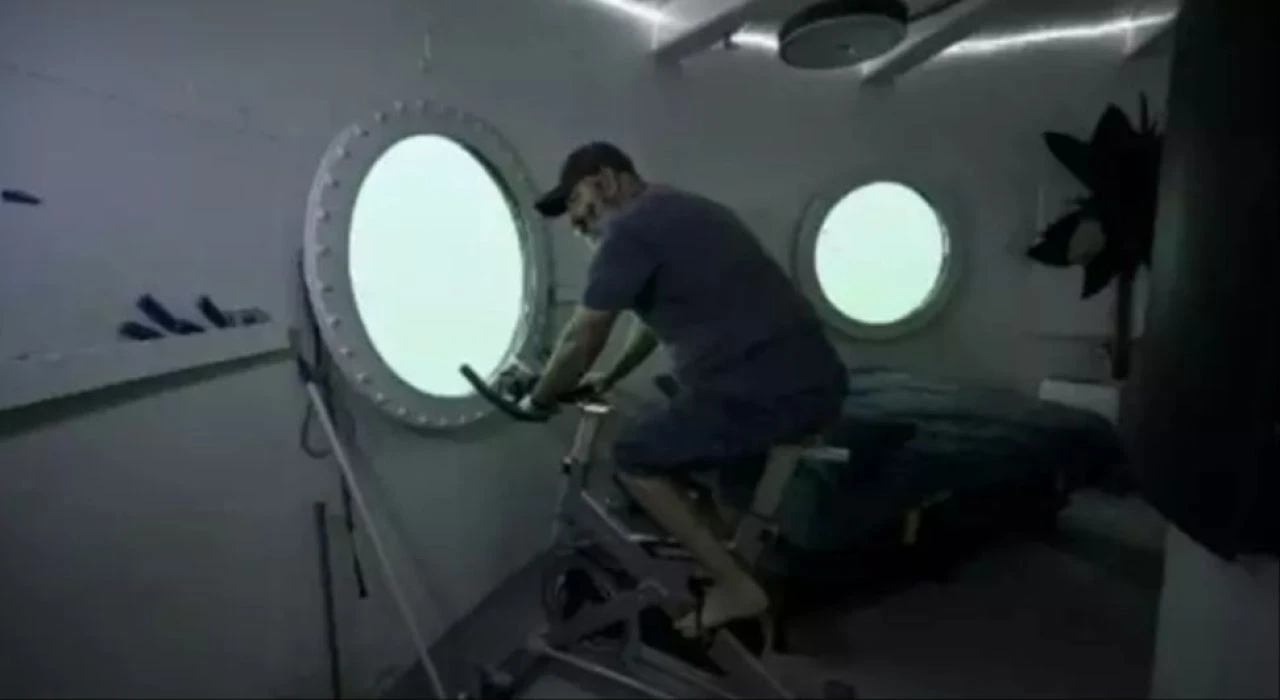 120 gün su altında yaşadı! Guinness Dünya Rekorları Kitabı'na adını yazdırdı - 5. Resim