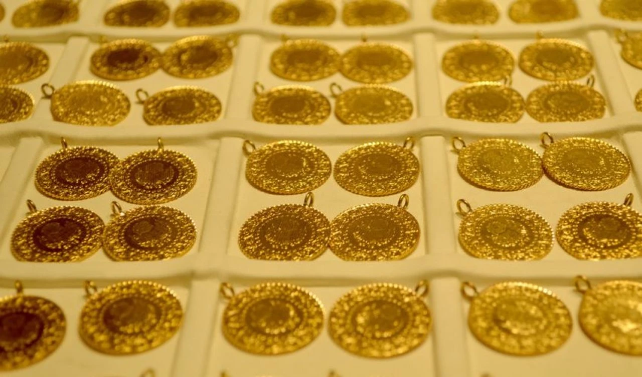 Altın fiyatlarında hareketlilik sürüyor! İşte 27 Ocak 2025 gram altın, çeyrek altın fiyatları