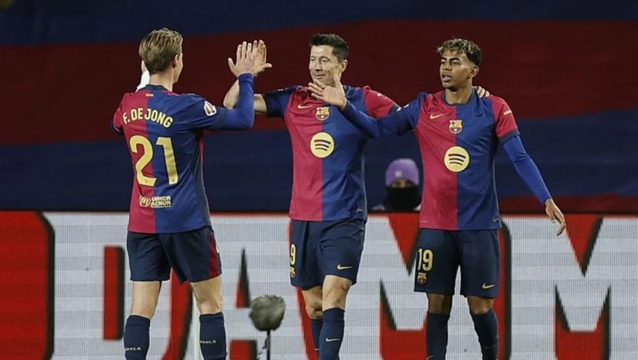 Barcelona Valencia maçı kaç kaç bitti? Barcelona rakibini gol yağmuruna tuttu - 1. Resim