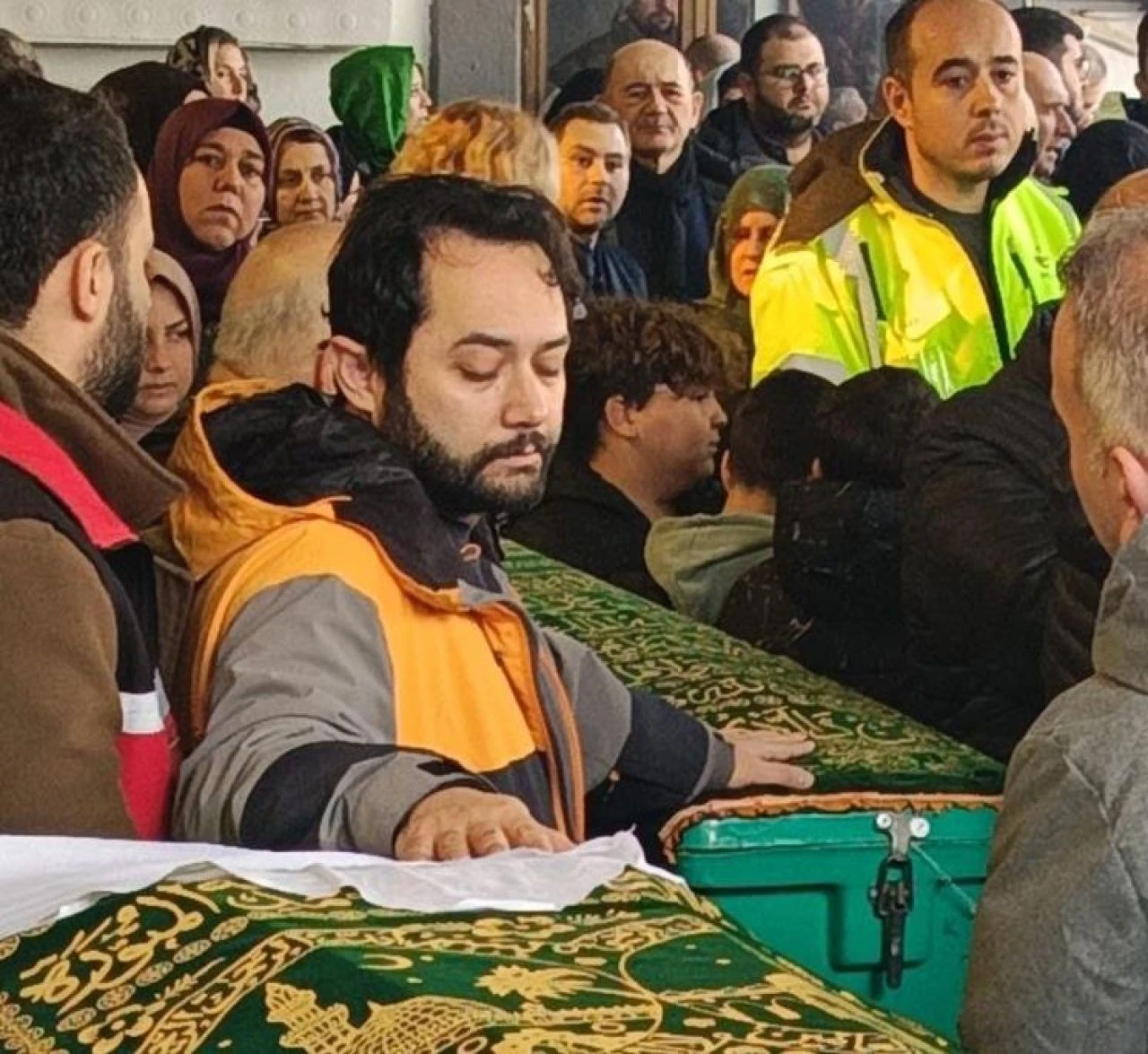 Eşini ve kızını otel faciasında kaybetmişti... O anları anlattı, her detayı kahretti - 1. Resim