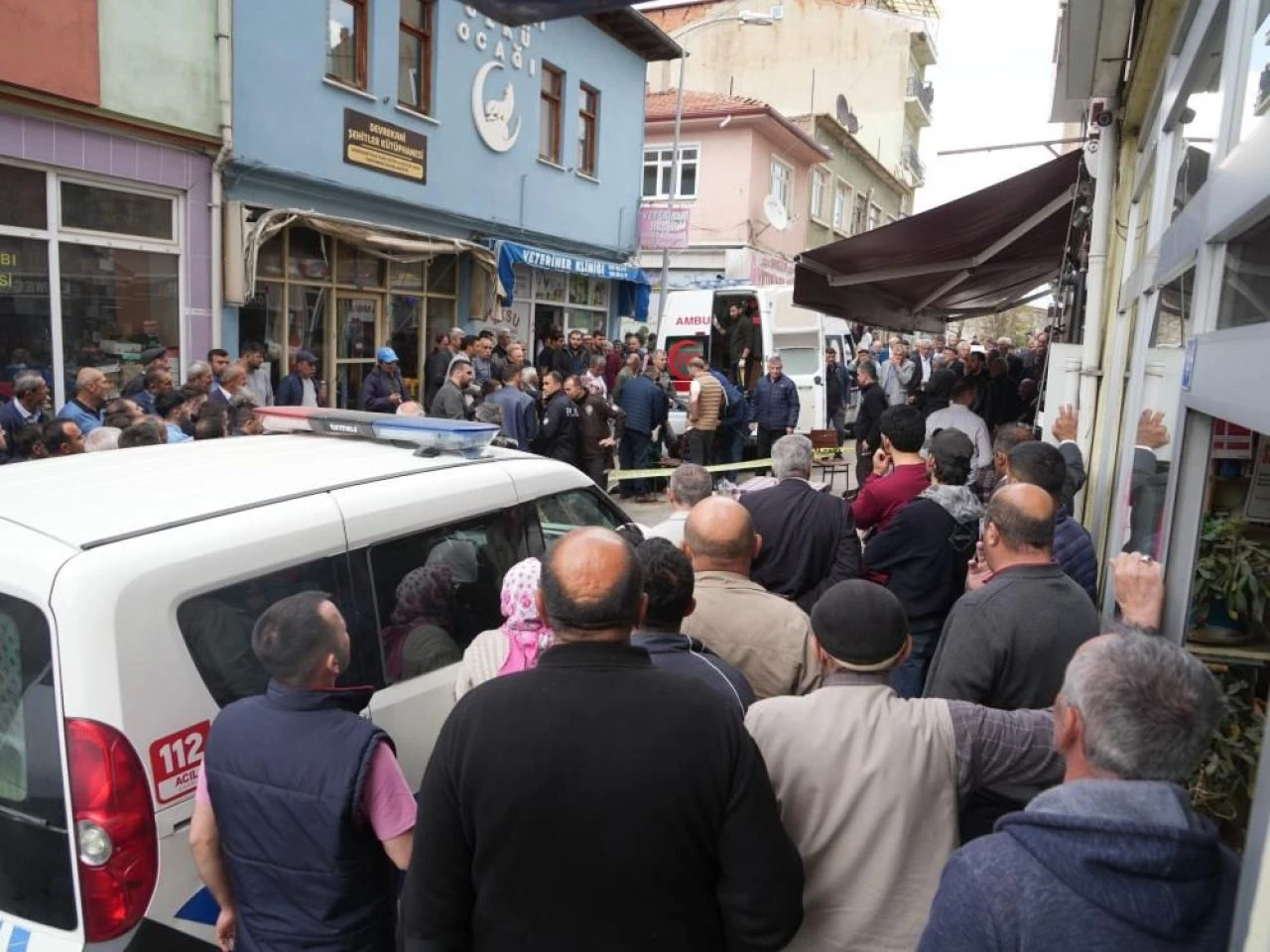Evlenmek istedi, engel olununca katliam yaptı! Kadının ailesine kurşun yağdırdı - 4. Resim