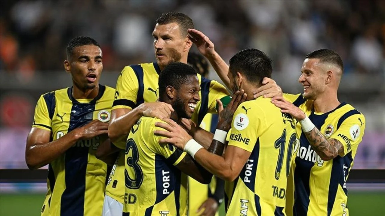 Fenerbahçe-Çaykur Rizespor maçı biletleri ne zaman satışa çıkacak? Süper Lig'de bu hafta karşılaşacaklar - 3. Resim
