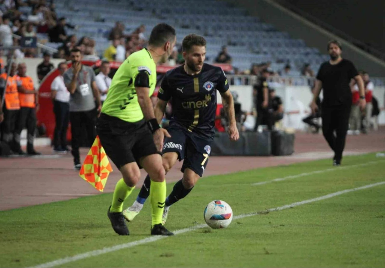 Kasımpaşa-Hatayspor maçı hangi kanalda? Süper Lig'de 21. hafta sona eriyor - 1. Resim