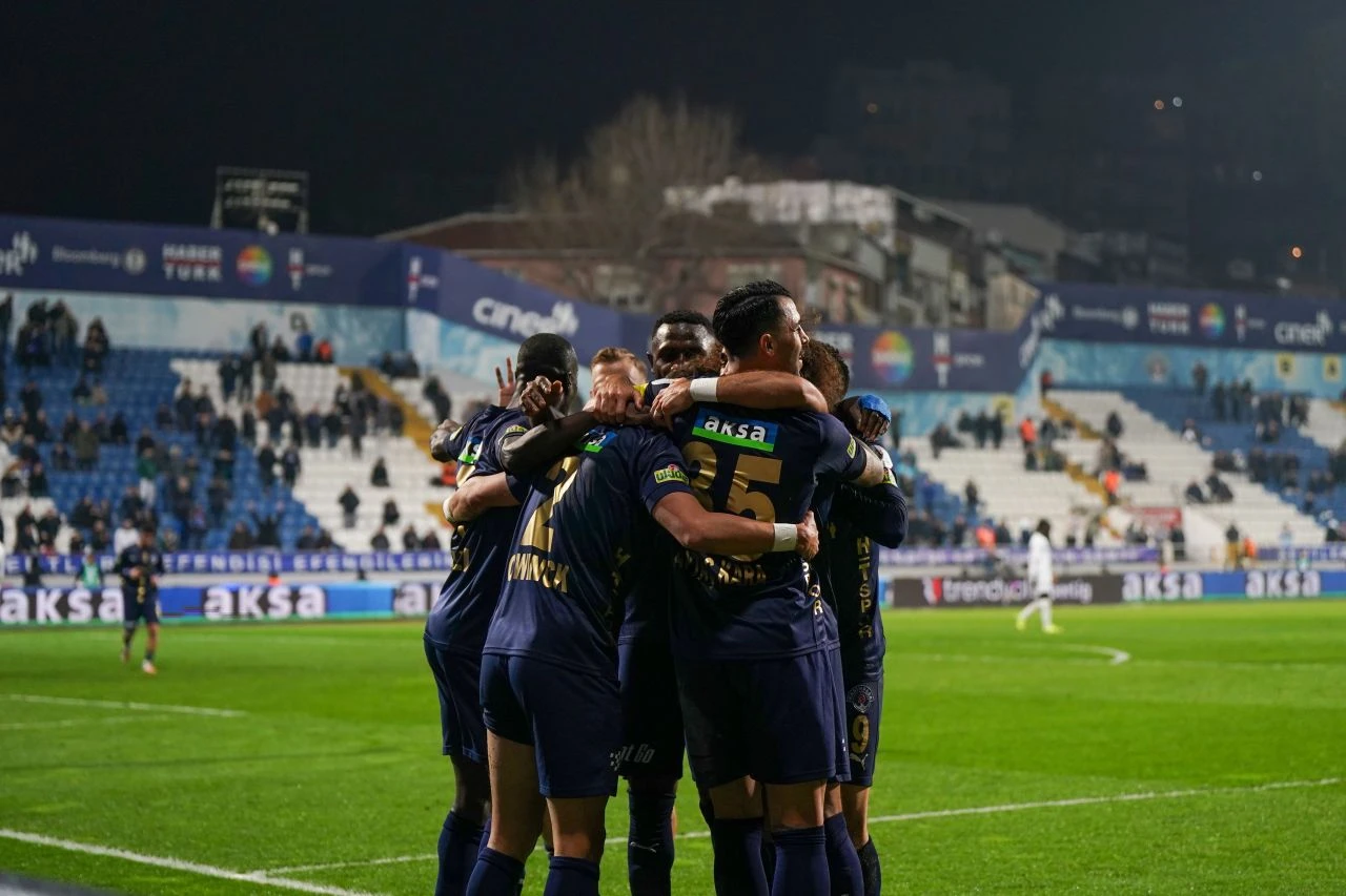 Kasımpaşa Hatayspor maçı kaç kaç bitti? Gol düellosunda kazanan Kasımpaşa oldu - 1. Resim