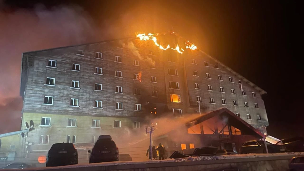 Otel faciası üzerinden bahis reklamı! İnsanların acısından beslendiler... - 1. Resim