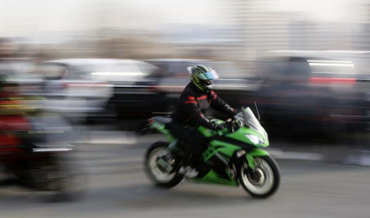 Riskli sahnelerin başrolleri kadın dublörler yetenekleriyle hayran bıraktılar! İşte o adrenalin dolu anlar - 11. Resim