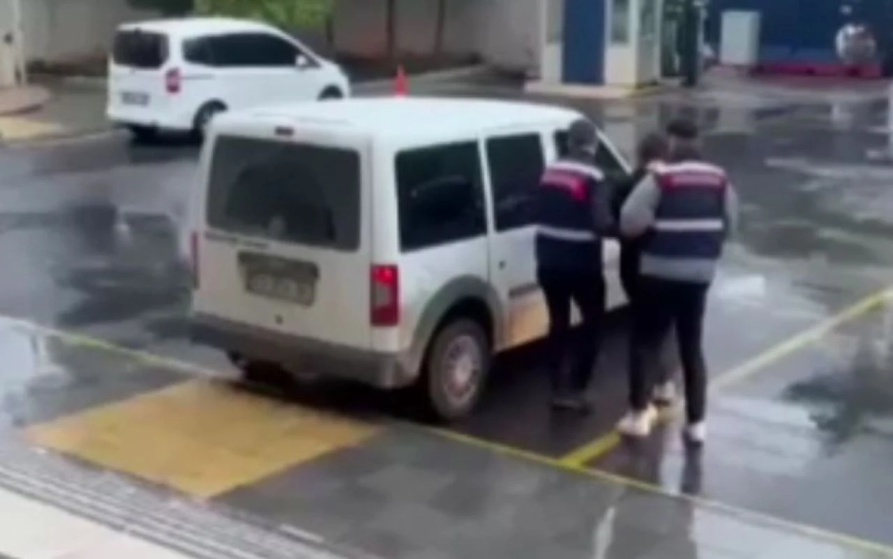 Son dakika | MİT'ten siber casusluk operasyonu! 5 kişi tutuklandı - 1. Resim