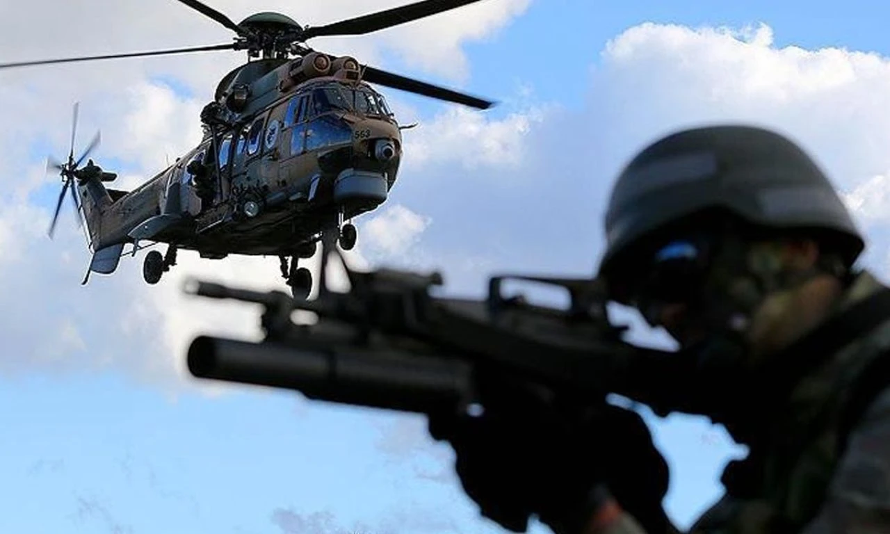 Suriye'de PKK'ya darbe! 4 terörist öldürüldü - 1. Resim