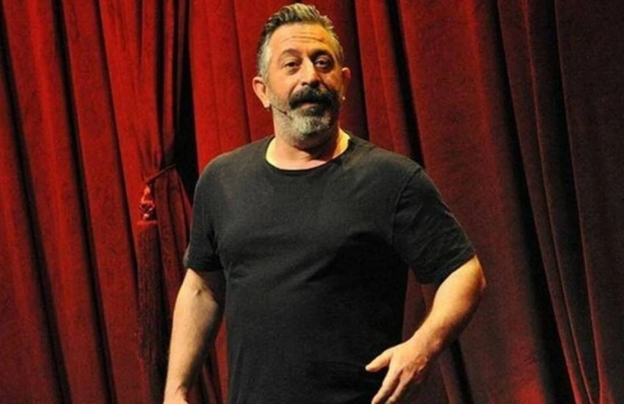 Berfu Yenenler ile Eser Yenenler gösterilerini iptal etti: Gülmeye ve güldürmeye yüzümüzün olmamasından kaynaklı