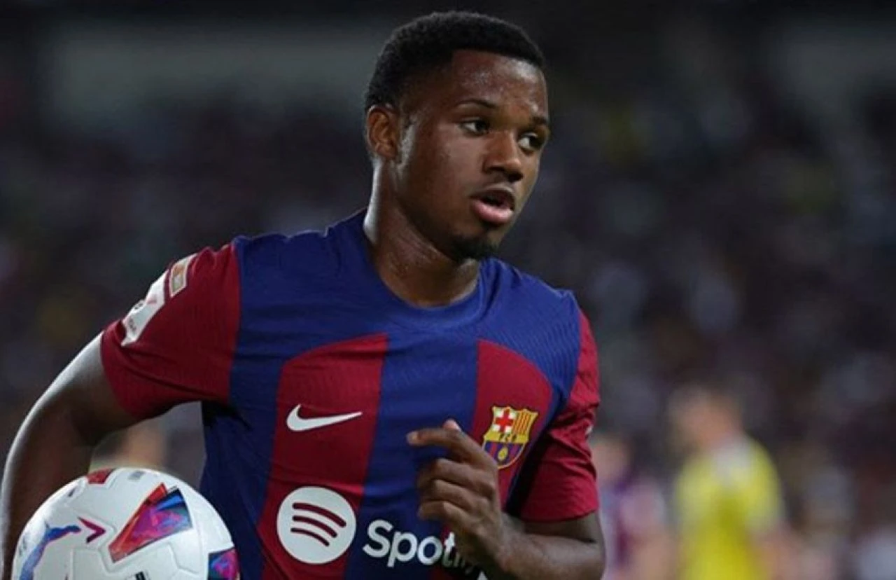 Beşiktaş'tan sürpriz transfer adımı! Lionel Messi'nin veliahtı için Barcelona'nın kapısını çaldı - 3. Resim