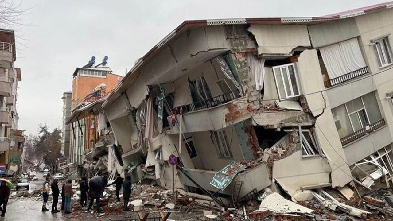 Bursa depremi sonrası kritik öneri! Uzman isim fay hattını işaret etti: Sismometreler kurulmalı