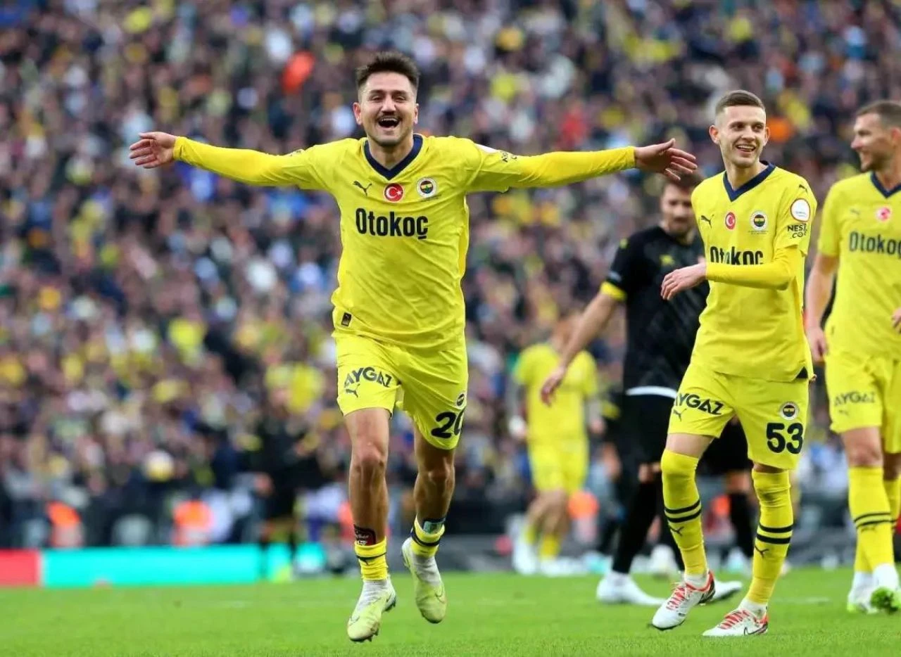 Cengiz Ünder'in maliyeti belli oldu! Fenerbahçe ve Beşiktaş tüm şartlarda anlaştı - 2. Resim